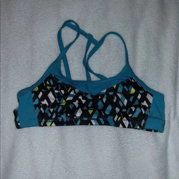 Youth Girls Sports Bra - Picture 1 of 3